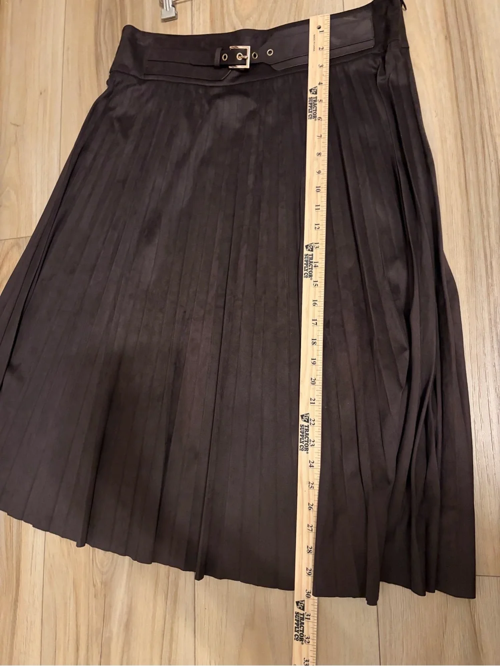 Soft Surroundings Lavina Faux Suede pleated stretch Skirt Dark Brown size L